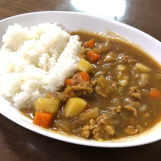 フルーツ天国うきは市で食べた、りんごカレー